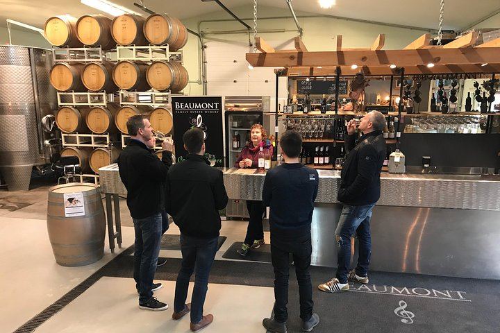 Full-Day Okanagan Wine Tour: Mission Hill, Quails' Gate and Two More Wineries, Lunch Stop (6/9)