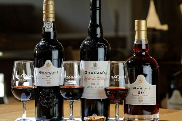 Graham's Port Lodge Guided Tour: Symington Family Warehouse and Paired Tasting