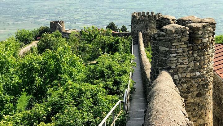 Sighnaghi and Bodbe Day Tour with Shoti Bread and Sagarejo Wine Tasting (2/6)