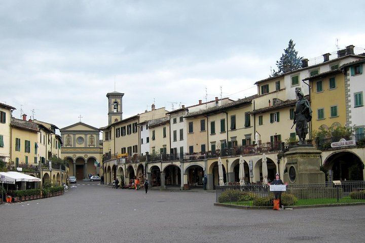 Classic Chianti Villages and Wine Roads by Minivan from Florence, with Light Lunch (10/11)