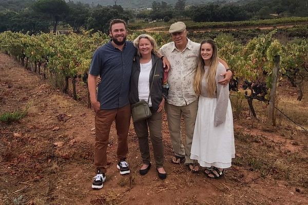 Private Setúbal Day with Local Guide: Livramento Market, Azeitão Tiles and Five Wines