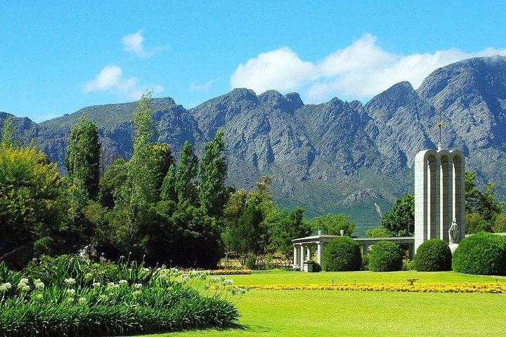 Luxury Small-Group Winelands Tour: Up to 20 Tastings, Fairview Cheese, Delheim Lunch (11/12)
