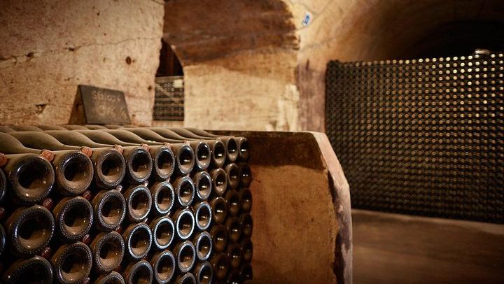 Private 8-Hour Champagne Tour from Reims or Épernay with Veuve Clicquot Tasting (3/8)