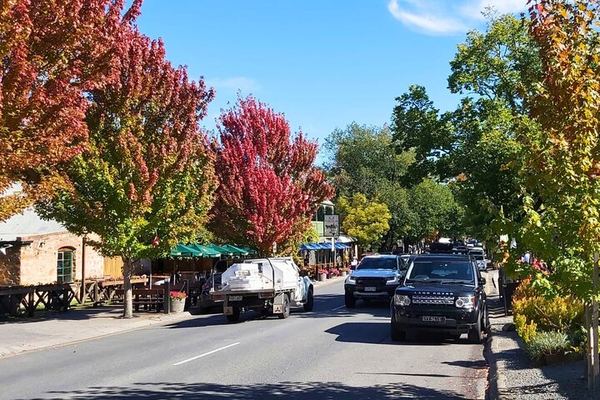 Hahndorf and Barossa Shared Day Tour: Maggie Beer, Two Wineries, Lunch at Kies