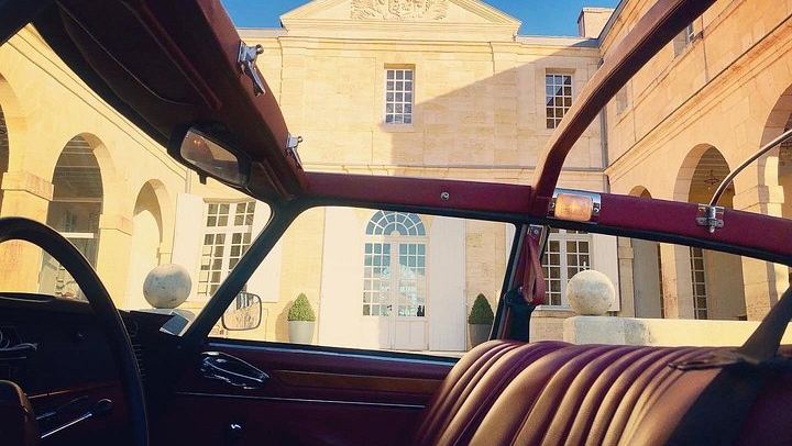 Médoc Châteaux Route in a 1973 Citroën DS Convertible, Half or Full Day (4/11)