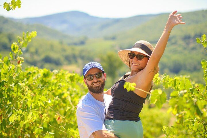 Florence Half-Day Chauffeured Chianti Drive by Mercedes, with Greve and Optional Tasting (12/12)