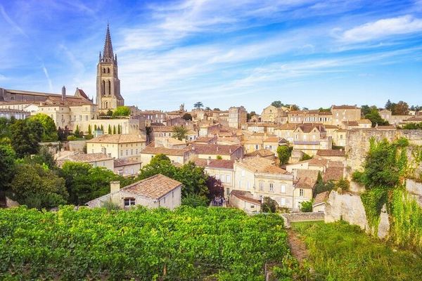 Half-Day Saint-Émilion Small-Group Trip from Bordeaux: Village Walk and Grand Cru Tasting