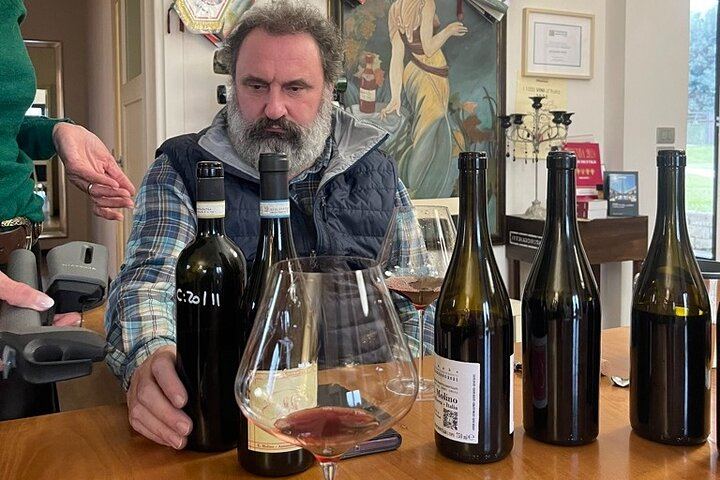 Barolo and Barbaresco with a Sommelier: Neive Coffee Start, Two Wineries and Osteria Lunch (8/10)