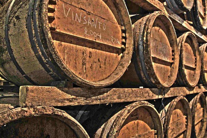 Sip of Santorini Wine Tour: Hatzidakis, Koutsogiannopoulos Museum and Oia Sunset (7/12)