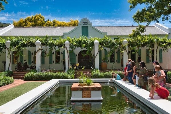 Private Full-Day Cape Winelands Tour: Fairview, La Petite Ferme Lunch, La Motte and Tokara