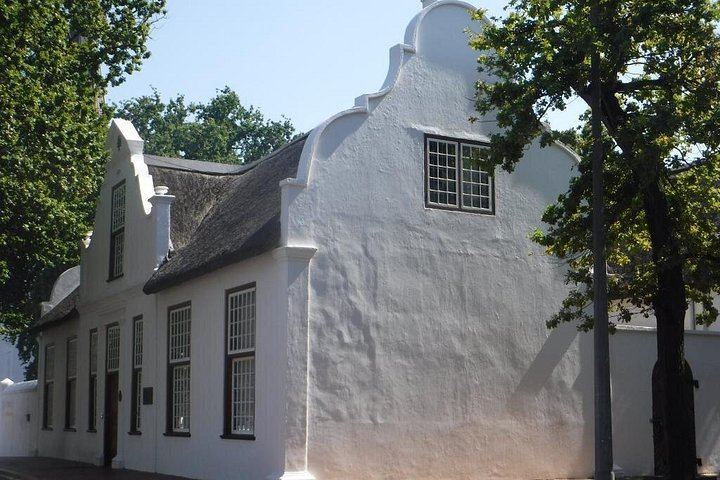 Private Stellenbosch Afternoon: Dorp Street Walk and Lanzerac Wine and Chocolate Pairing (4/12)
