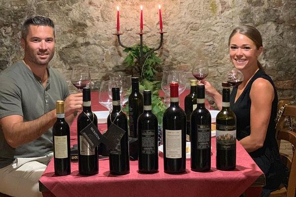 Full-Day Small-Group Tour of Two Boutique Wineries near Montepulciano, with 3-Course Lunch