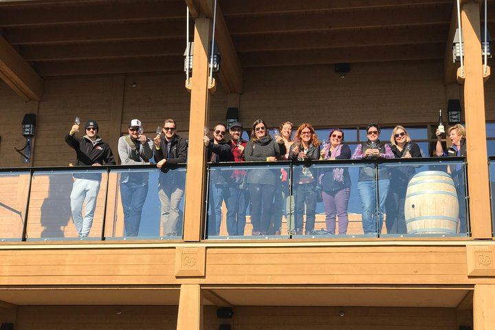 Full-Day Okanagan Wine Tour: Mission Hill, Quails' Gate and Two More Wineries, Lunch Stop (9/9)