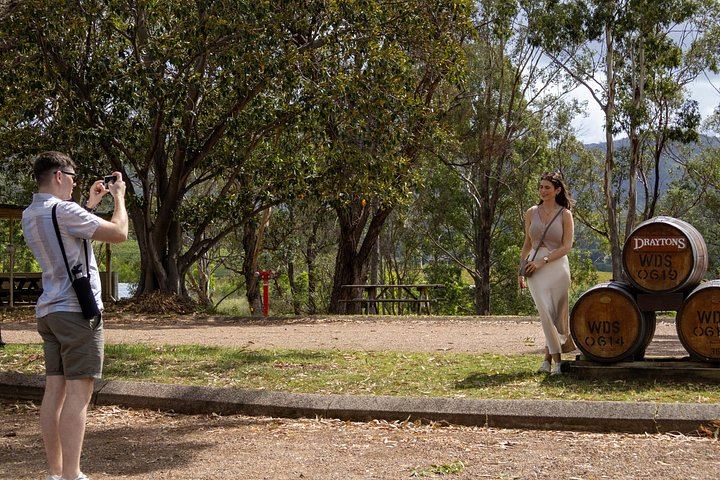 Hunter Valley Day Trip from Sydney: Sobels, 4 Pines, Drayton's, Lunch and Chocolate (9/12)