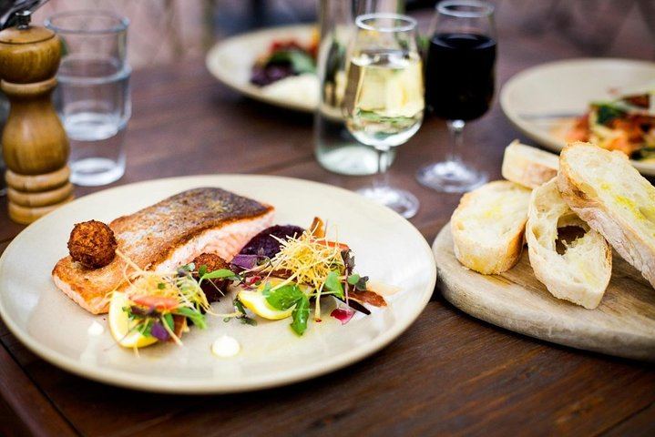 Private Hunter Valley Highlights Wine Tour from Sydney: Capercaillie, Chocolate, Cheese (5/8)