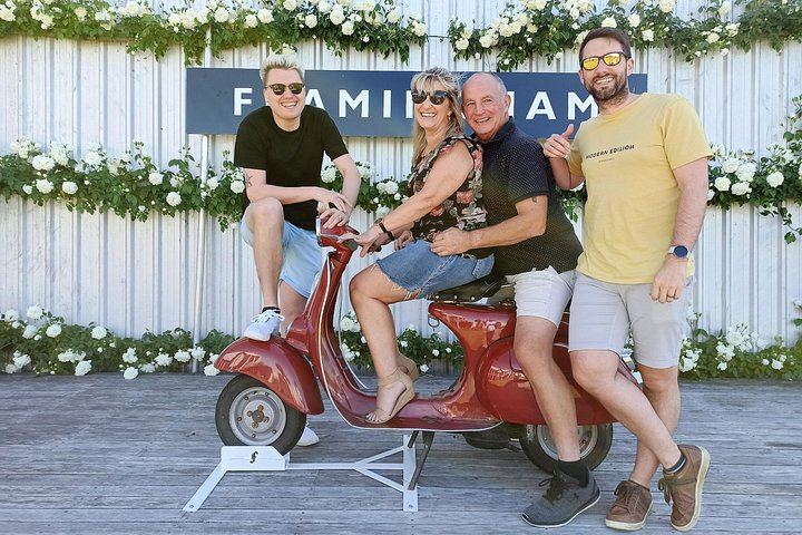Marlborough Full-Day Wine Tour, About 6 Hours: Family-Owned and Boutique Cellars (1/12)