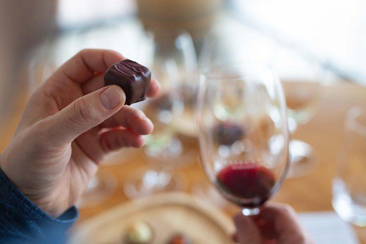 Passel Estate Wine and Chocolate Bonbon Pairing in Margaret River Tasting Room (4/5)