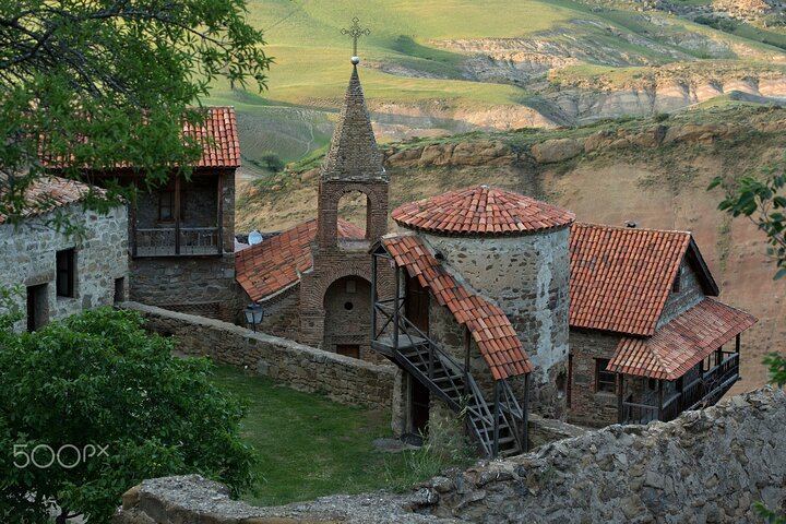 Private Tbilisi Day Trip: David Gareja, Kakheti Wine Cellar and Sighnaghi (4/12)