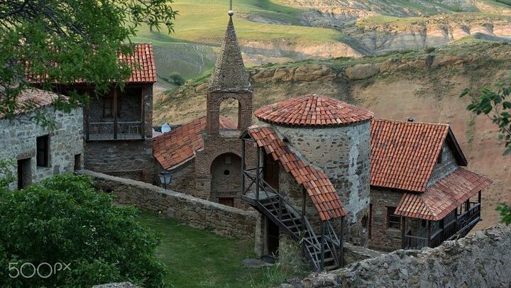 Private Tbilisi Day Trip: David Gareja, Kakheti Wine Cellar and Sighnaghi (4/12)
