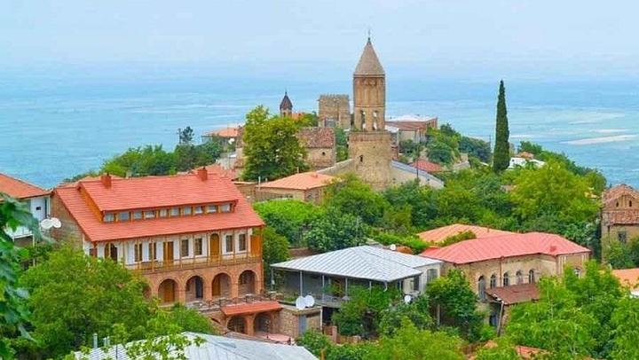 Kakheti Group Day Tour: Badiauri Bread, Bodbe, Sighnaghi and Telavi Wine Cellar (1/9)