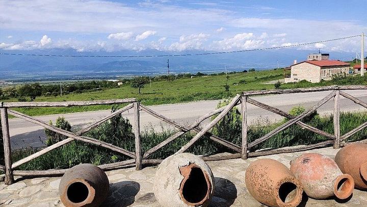 Kakheti Group Day Tour: Badiauri Bread, Bodbe, Sighnaghi and Telavi Wine Cellar (3/9)