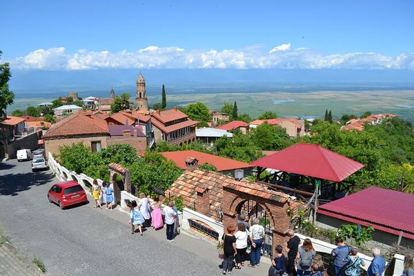 Kakheti Wine Tour from Tbilisi: Bodbe, Sighnaghi, Telavi and Ujarma Fortress