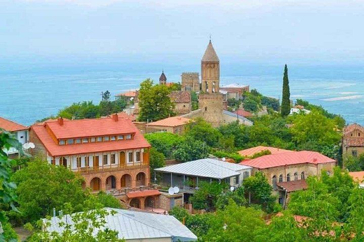 Kakheti Group Day Tour: Badiauri Bread, Bodbe, Sighnaghi and Telavi Wine Cellar (1/9)