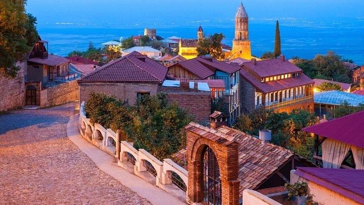 Kakheti Full-Day Private Tour: KTW, Badiauri Chacha, Sighnaghi and Khareba Tunnel (1/12)