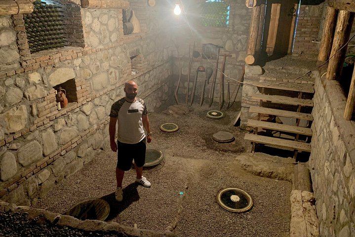 Private Kakheti Wine Day Trip from Tbilisi: Sighnaghi, Kvareli Cave and Lunch (7/12)