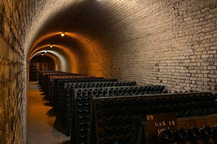 Private Kakheti Day from Tbilisi: Gremi, Kvareli Wine Cave and Sighnaghi (2/11)