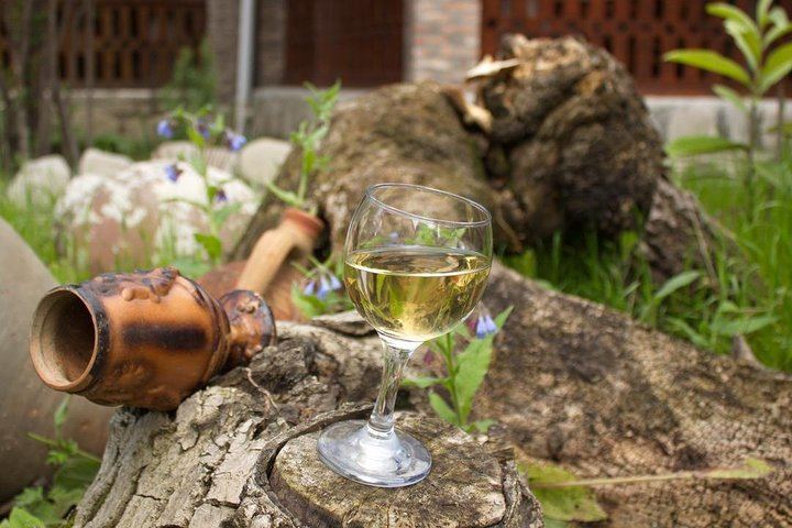 Private Kakheti Wine Tour from Tbilisi: KTW Wine House, Family Marani, Sighnaghi and Bodbe (6/12)