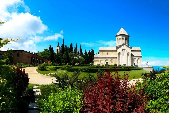 Kakheti Wine and Monastery Day Trip from Tbilisi: Qvevri Family Winery and Telavi (8/9)