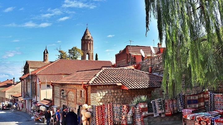 Kakheti Wine Tour for Beginners: Old Wine Factory, Family Winery and Artisan Cellar (1/5)