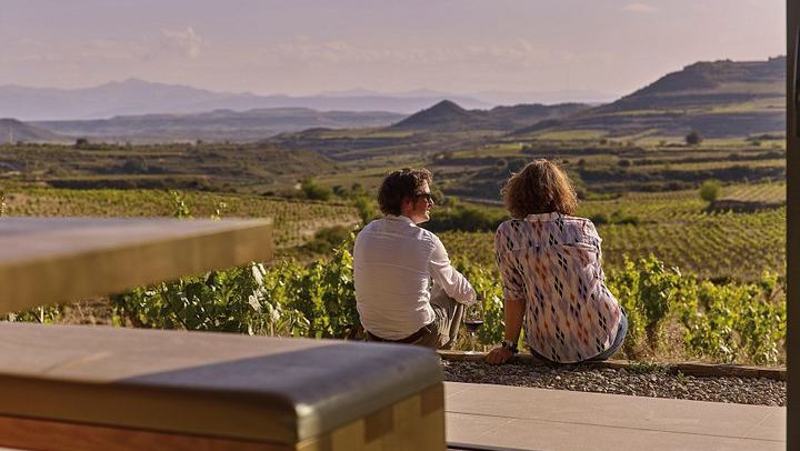 Rioja Wine Day from San Sebastian: Hotel Pick-Up, Two Wineries, Laguardia Lunch (3/12)