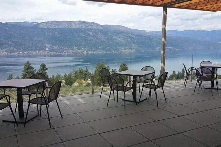 Lake Country Scenic Sip Wine Tour with Okanagan Wine Country Tours and Lunch Reservation (3/3)