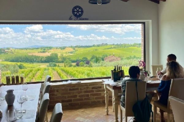 Le Bèrne Winery Tour in Cervognano with Vino Nobile and Sangiovese Tasting