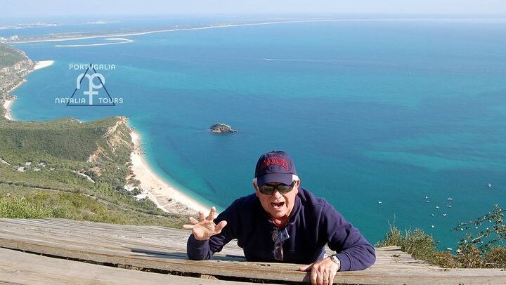 Private Half-Day Sesimbra Tour: Moorish Castle, Bacalhôa Wines and Hilltop Swing (4/12)
