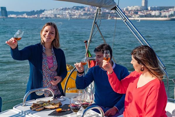 Lisbon Sailboat Wine Tasting with a Sommelier, Private Trip from Doca de Alcântara