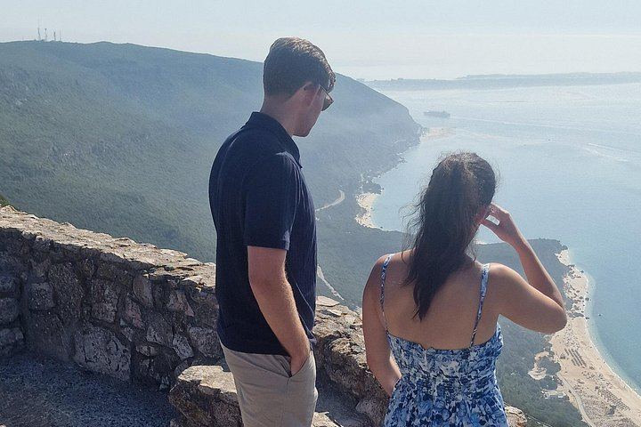 Arrábida Wine Day from Lisbon: Livramento Market, Leiveira Tile Factory and Two Cellars (7/12)