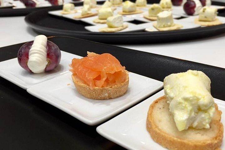 Half-Day Private Pla de Bages Wine and Olive Oil Tasting from Barcelona, Montserrat Views (7/12)