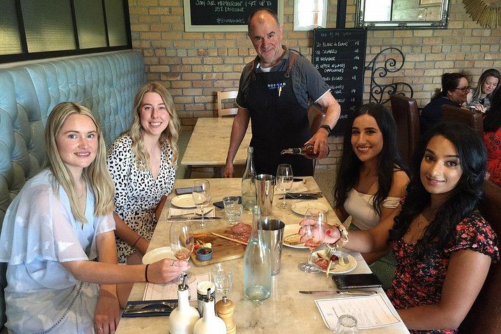 Yarra Valley Winery Day Tour from Melbourne with Two-Course Lunch and Tastings (1/12)