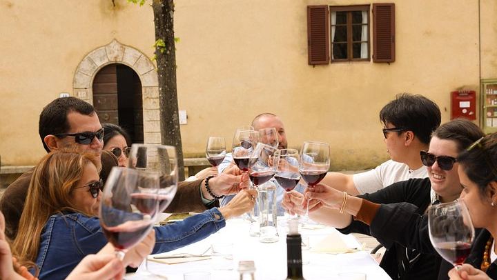 Private Offroad Wine Safari from Florence: Brunello, Bagno Vignoni, Pienza and Vino Nobile (3/6)