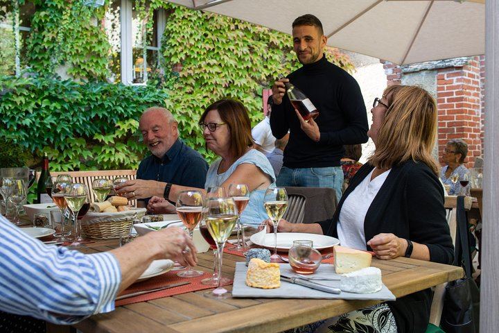 Small Group Champagne Day from Reims or Épernay Station: Estate Lunch, Champagne Pairing (3/9)