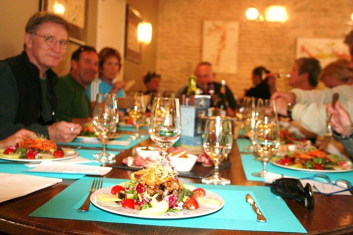 Full-Day E-Bike Wine Ride in the Côte de Nuits from Dijon: Clos de Vougeot and Lunch (3/4)