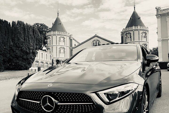 Private Mercedes Champagne Day with Chauffeur-Guide: Veuve Clicquot, Moët & Chandon, Lunch (11/12)