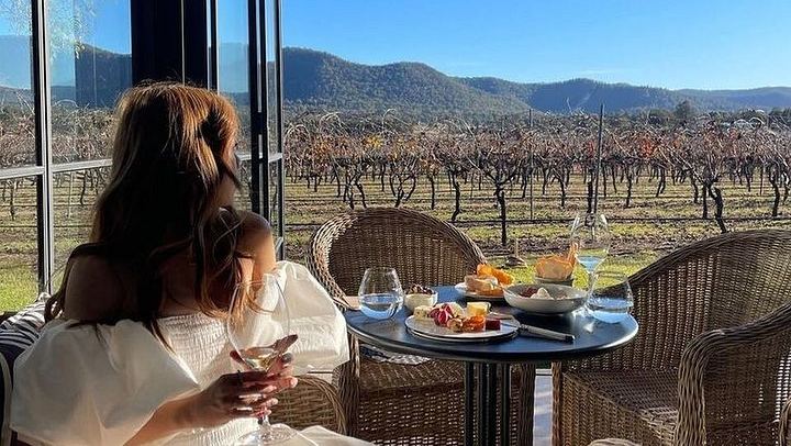 Hunter Valley Small-Group Day Tour by Mercedes Van: Krinklewood, 1813, Keith Tulloch (2/12)