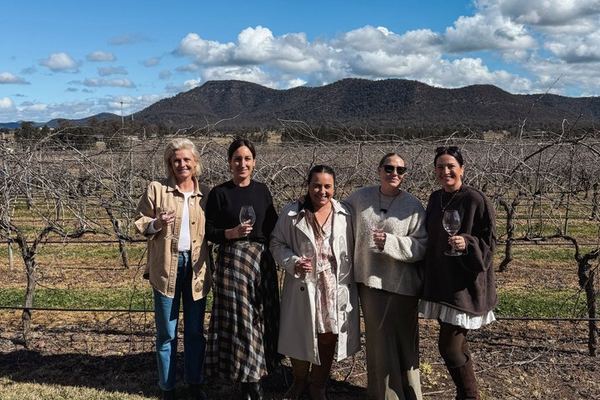 Hunter Valley Small-Group Day Tour by Mercedes Van: Krinklewood, 1813, Keith Tulloch