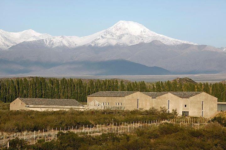 Private 4x4 Uco Valley Wine and Mountain Day via Potrerillos Dam and Bousquet Lunch (5/12)