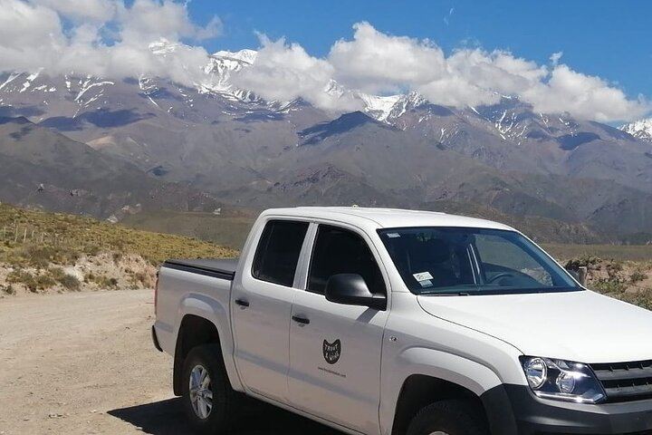 Private 4x4 Uco Valley Wine and Mountain Day via Potrerillos Dam and Bousquet Lunch (3/12)