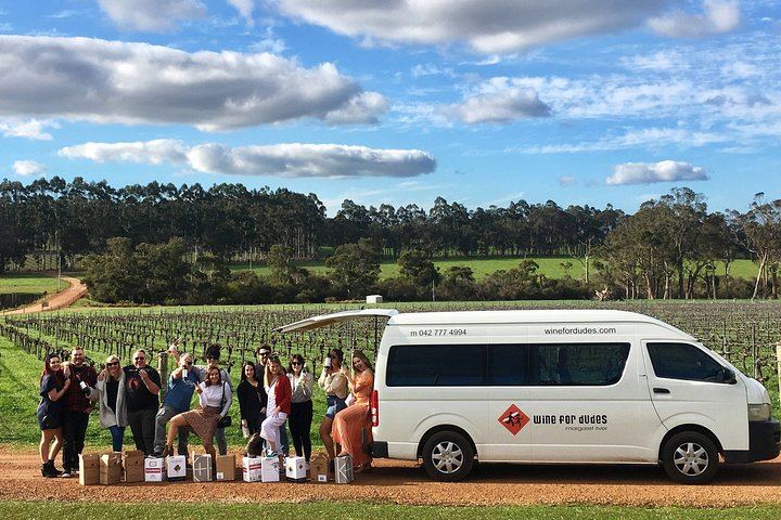 Margaret River Wine Blending Tour: Three Boutique Wineries, Lunch and Micro-Brewery (2/10)